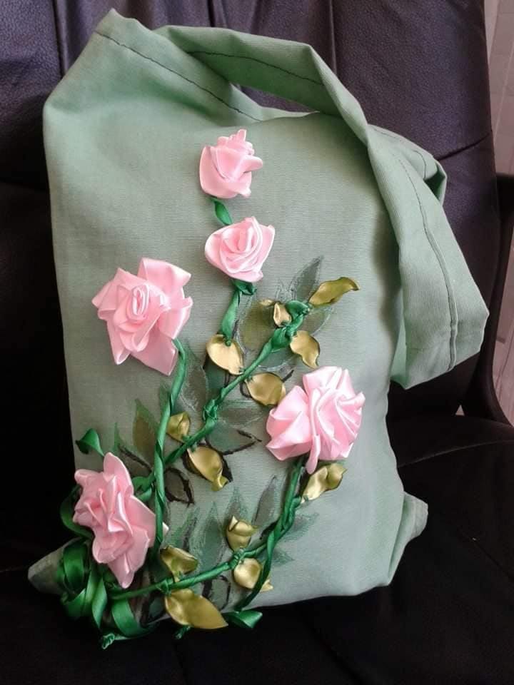 Pink-roses-decoration-bag